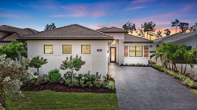 13924 Vivant, Palm Beach Gardens, FL 33412