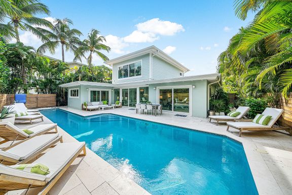 4217 County, Gulf Stream, FL 33483