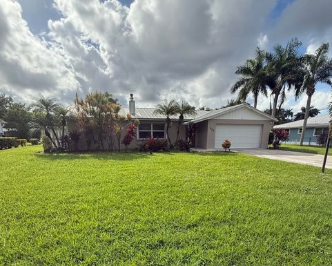 560 Harbor, Stuart, FL 34997