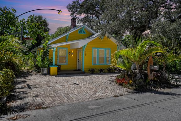 703 Shady, Melbourne, FL 32935