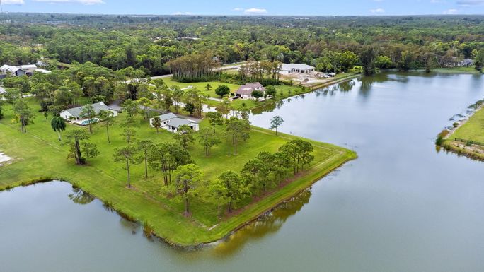 5635 Reynolds, Lake Worth, FL 33449