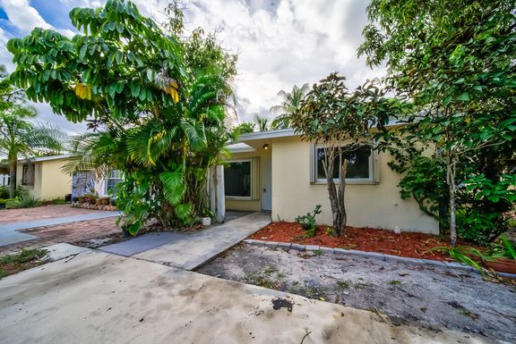 3771 Mil Run, Greenacres, FL 33463