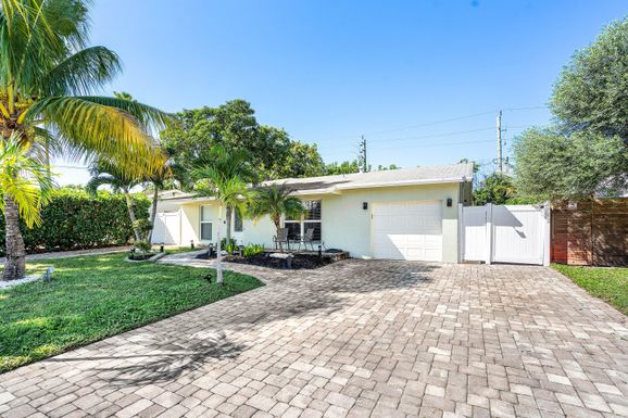 22207 65th, Boca Raton, FL 33428
