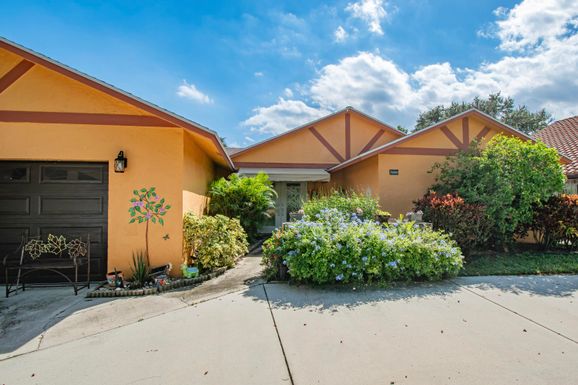 7480 San Clemente, Boca Raton, FL 33433