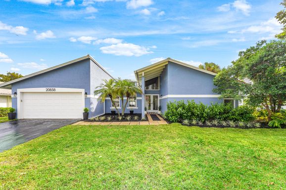 20858 Sonrisa, Boca Raton, FL 33433
