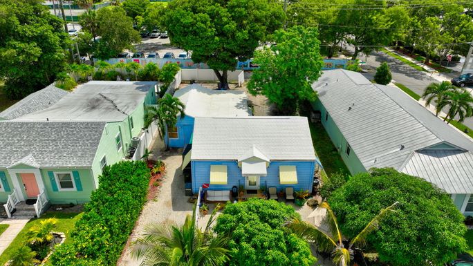 629 4th, Delray Beach, FL 33483