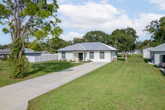 1014 11th, Okeechobee, FL 34974