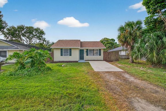 6085 7th, Vero Beach, FL 32968