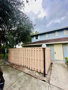 451 Cypress, West Palm Beach, FL 33406