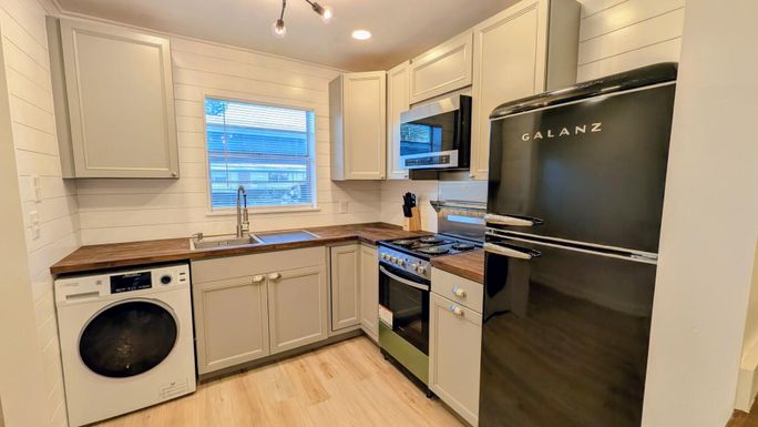 2950 Ocean, Stuart, FL 34996