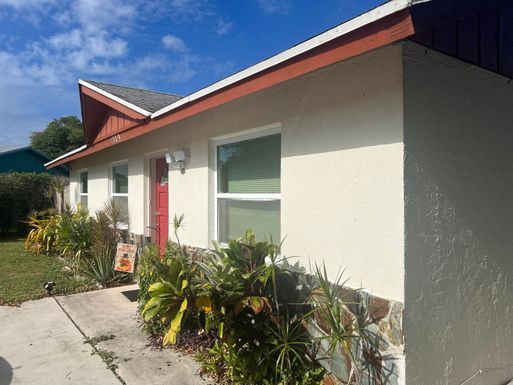 1309 Frangipani, Lantana, FL 33462