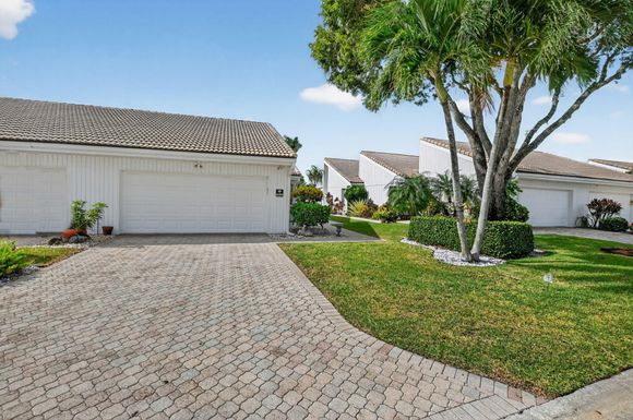 20010 Sawgrass, Boca Raton, FL 33434
