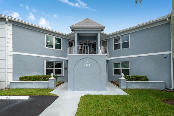 3254 Aster, Stuart, FL 34994