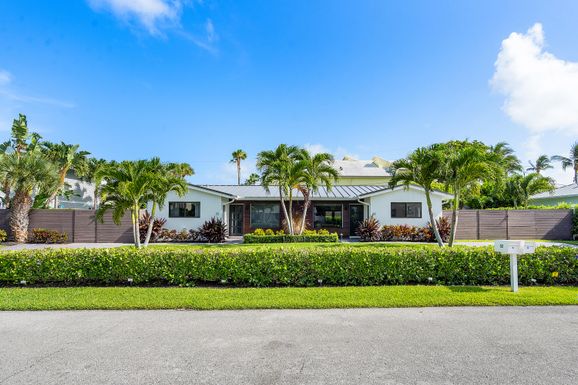 30 Hersey, Ocean Ridge, FL 33435