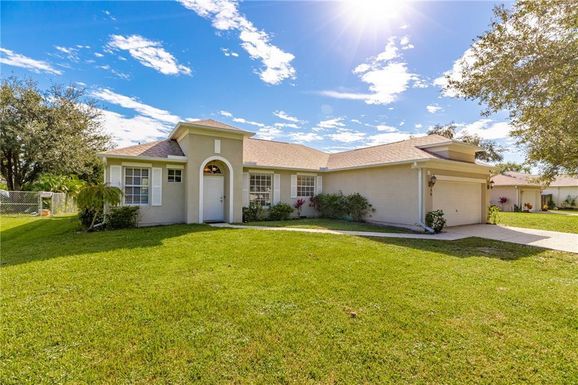 8366 105th, Vero Beach, FL 32967