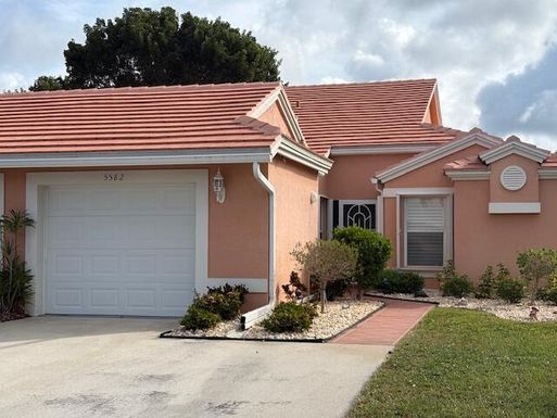 5582 Royal Lake, Boynton Beach, FL 33437