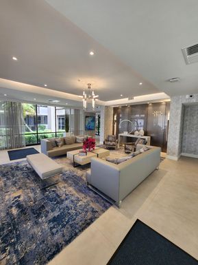 899 Jeffery, Boca Raton, FL 33487