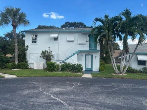 10162 Meridian, Palm Beach Gardens, FL 33410