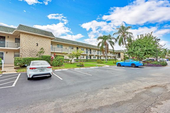 1900 Kanner, Stuart, FL 34994