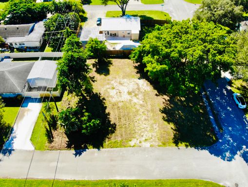 4802 Bonanza, Lake Worth, FL 33467