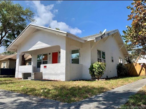 803 3rd, West Palm Beach, FL 33401