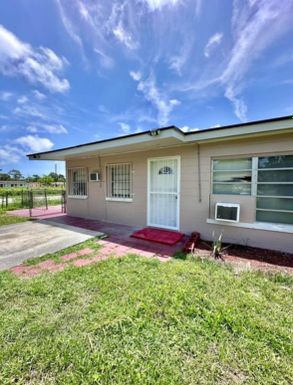 3301 Avenue I, Fort Pierce, FL 34947