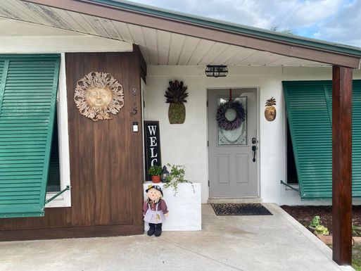 815 Stafford, Stuart, FL 34996