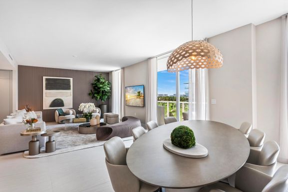 210 Mizner, Boca Raton, FL 33432