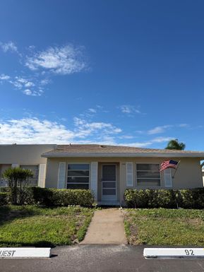 8588 Bella Vista, Boca Raton, FL 33433