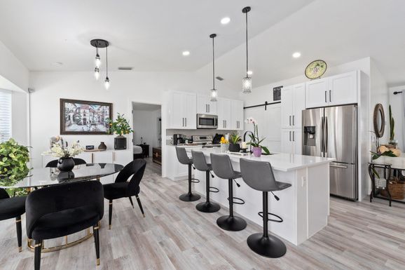 5789 Belwood, Port Saint Lucie, FL 34986