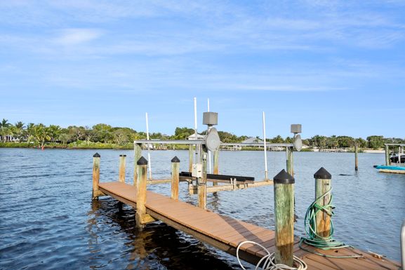 10459 Terrapin, Jupiter, FL 33469