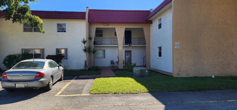 180 Lake Dora, West Palm Beach, FL 33411