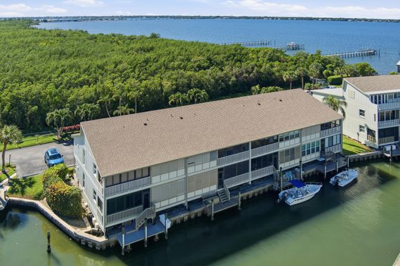 1456 Ocean, Stuart, FL 34996