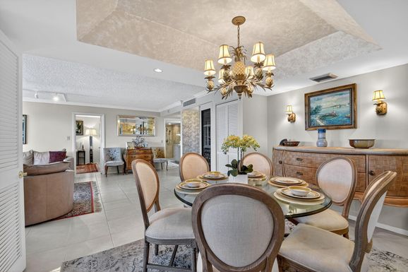 3589 Ocean, South Palm Beach, FL 33480