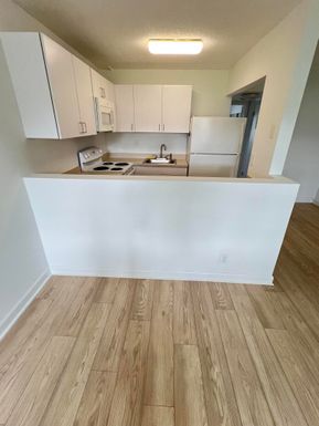 85 Andover D, West Palm Beach, FL 33417