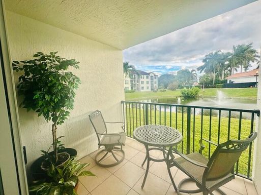 402 Villa, Boynton Beach, FL 33435