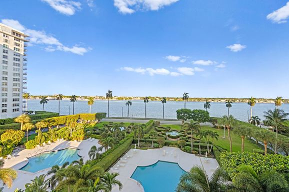 1801 Flagler, West Palm Beach, FL 33401