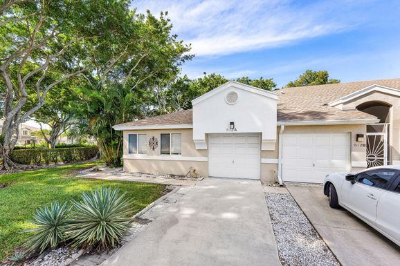 9112 Vineland, Boca Raton, FL 33496