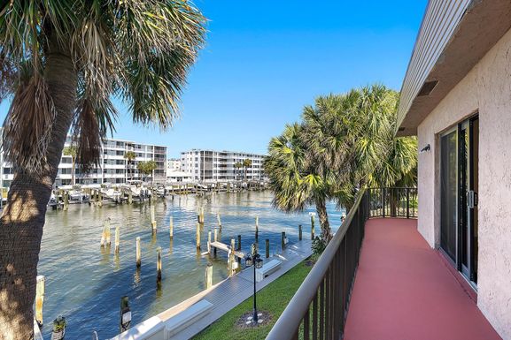 135 Shore, North Palm Beach, FL 33408