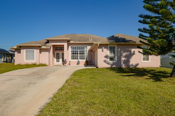 2119 Azure, Port Saint Lucie, FL 34953