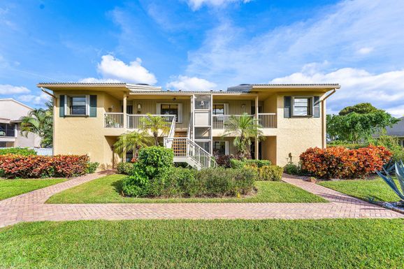 5 Eastgate, Boynton Beach, FL 33436