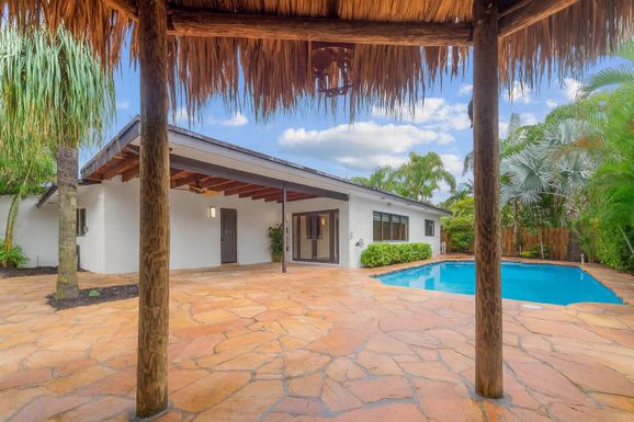 1620 118th, Pembroke Pines, FL 33026