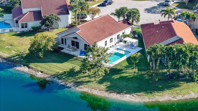 21767 Philmont, Boca Raton, FL 33428