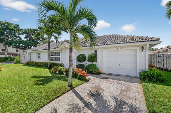 18 Capeside, Wellington, FL 33414