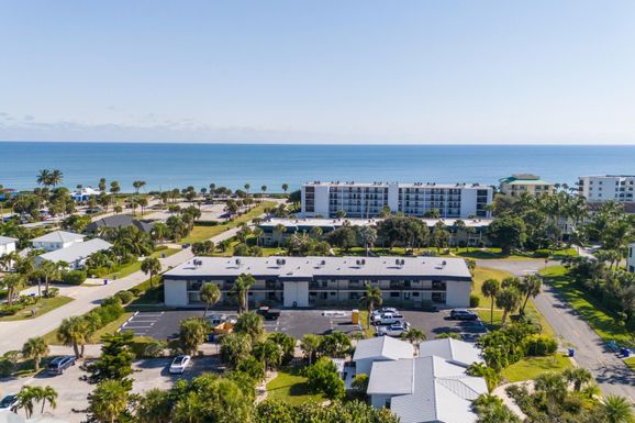 4145 Silver Palm, Vero Beach, FL 32963