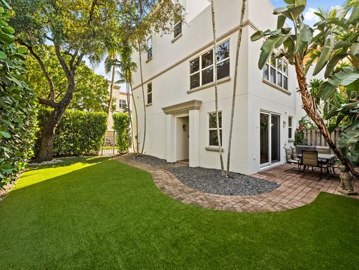 705 4th, Fort Lauderdale, FL 33315