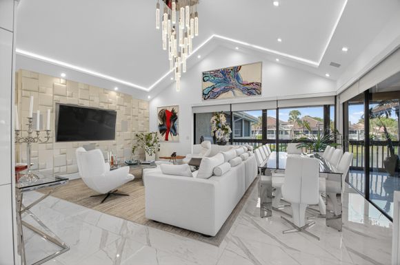 19297 Sabal Lake, Boca Raton, FL 33434