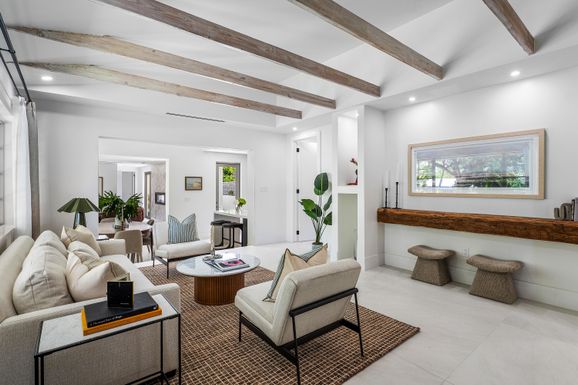 2330 Lake, West Palm Beach, FL 33401