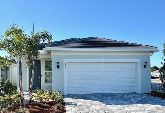 1317 Haven, Vero Beach, FL 32960