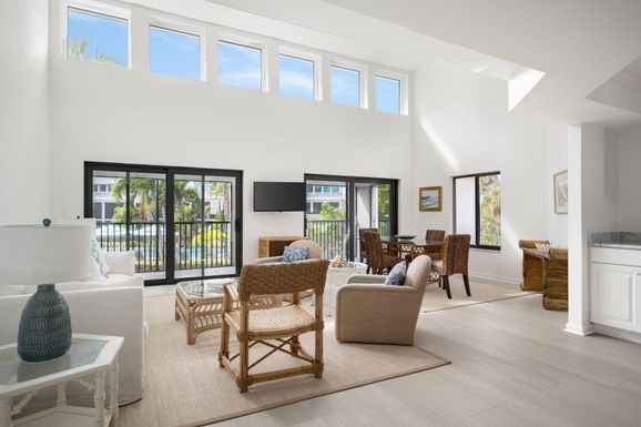 1155 Reef, Vero Beach, FL 32963